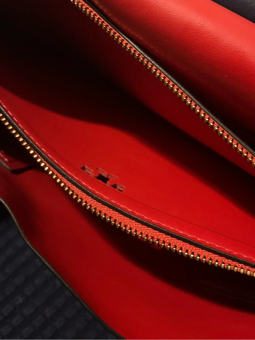 Tory Burch Navy Leather Structured Top-Handle Purse.